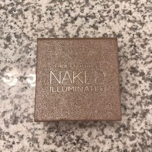 Urban Decay Naked Illuminated Highlighter